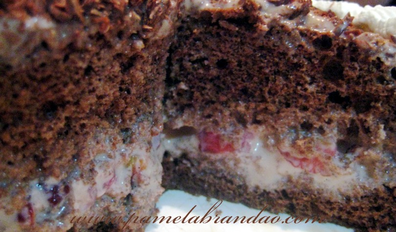 chocolate cake strawberry filling 2